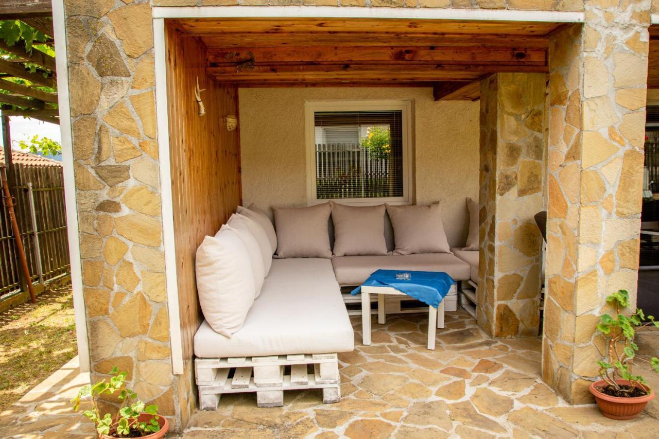 Villa Beni - 4 Bedroom Private House By Flаt Manаger Lozenets Exterior photo